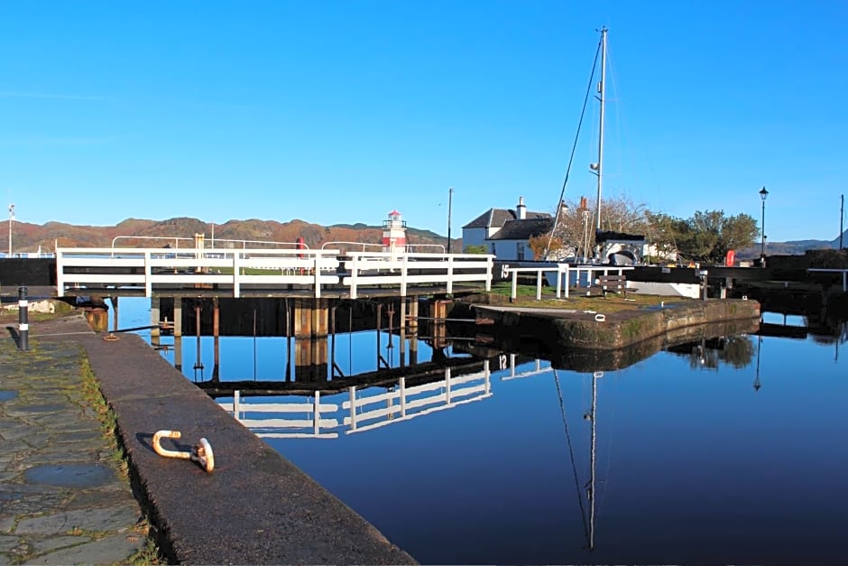 Crinan Hotel