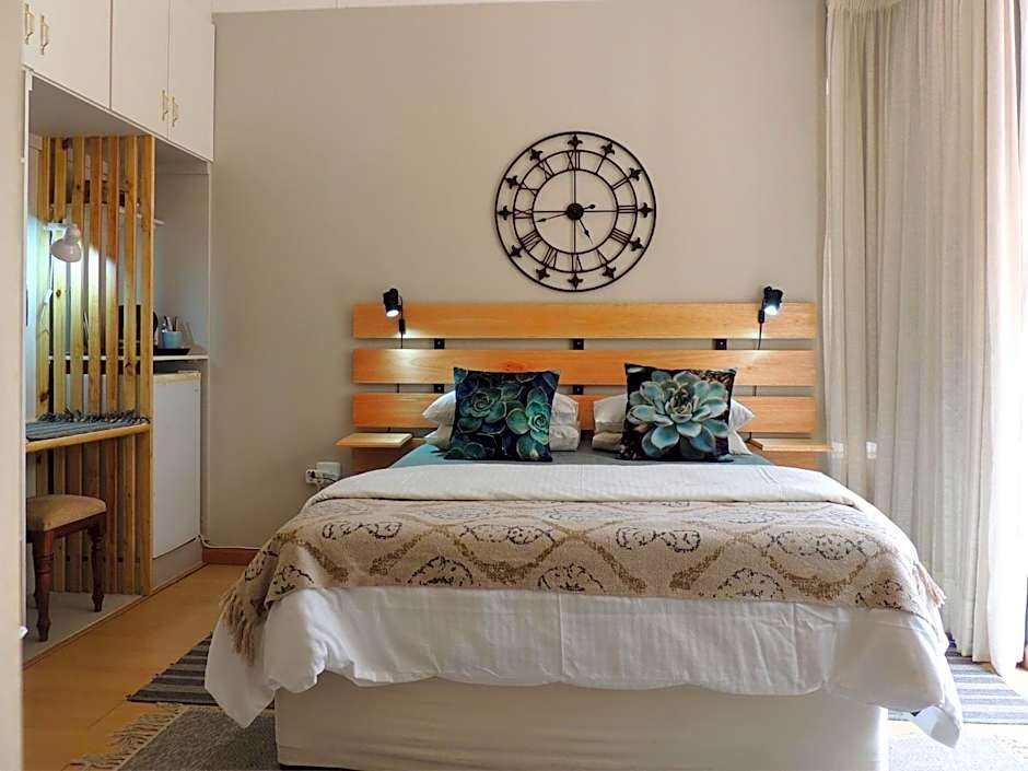 Gentle Breeze Retreat