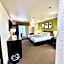 Sleep Inn And Suites Central / I-44