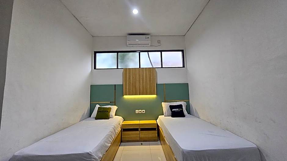 Urbanview Villa Balong BHO Syariah Bandung