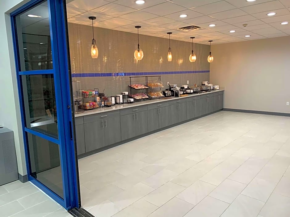 Best Western Plus Clarks Summit Scranton Hotel