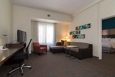 Queen Suite