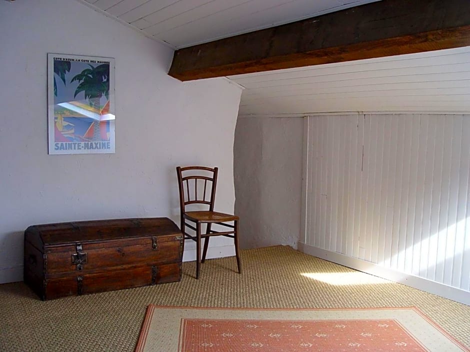 Family Apartment, 2-6 People, In Provenve