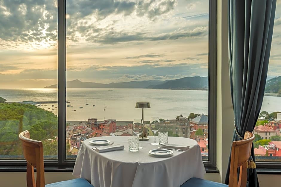 Hotel Vis a Vis