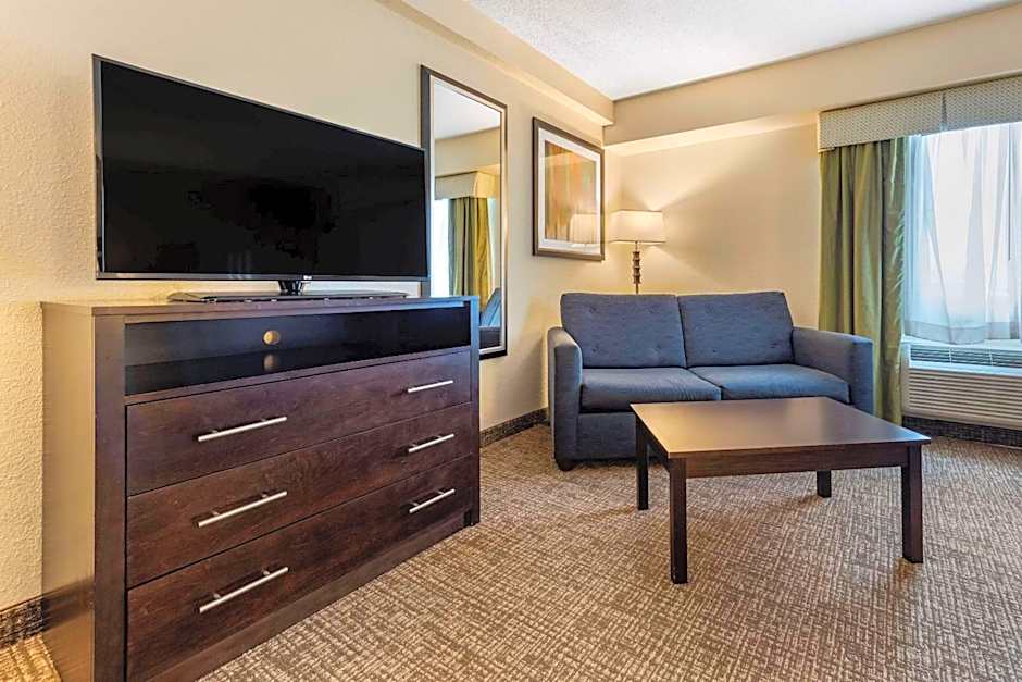 Comfort Inn & Suites Butler