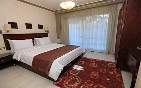 One Bedroom Ground
