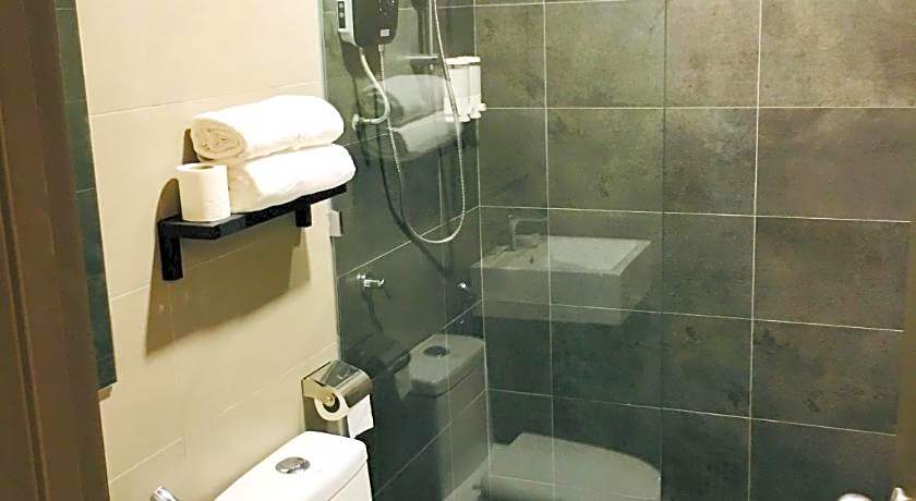 Enclave Business Hotel