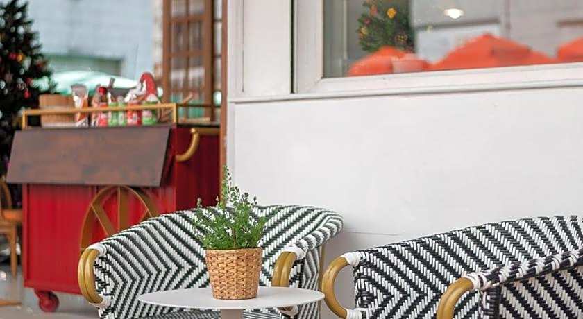 Unplugged at Bangrak Design hostel 