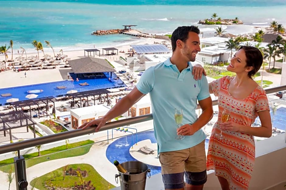 Royalton Blue Waters Autograph All-Inclusive Resor