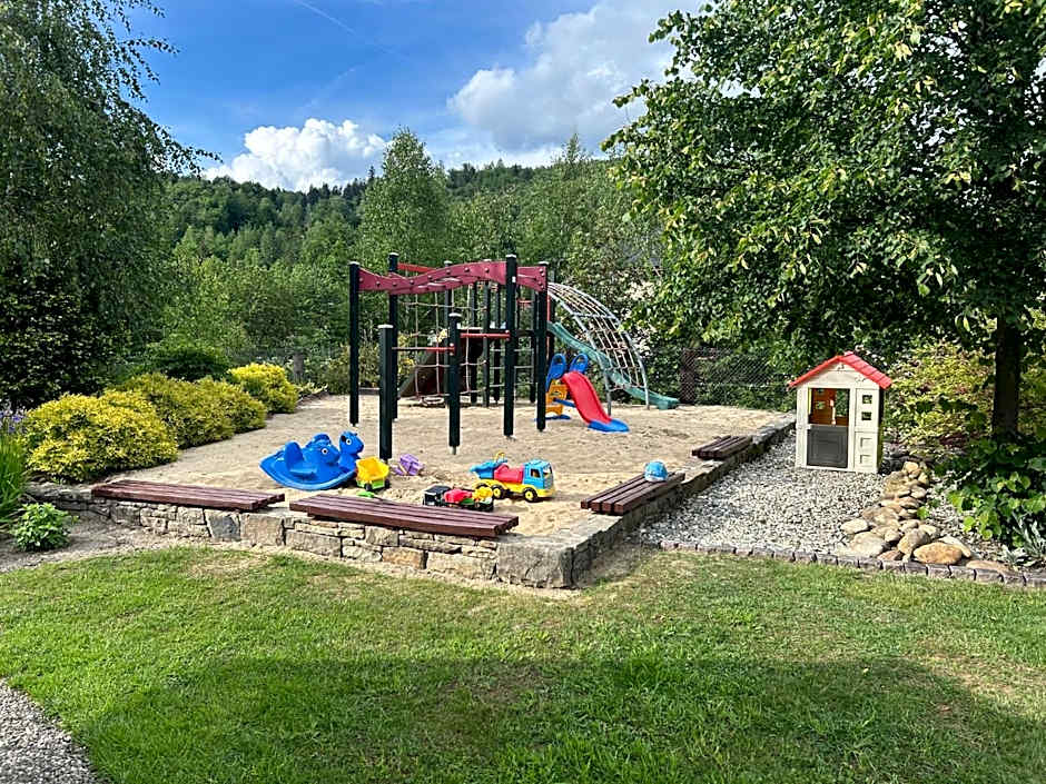 Pod Wodospadem Domki Całoroczne