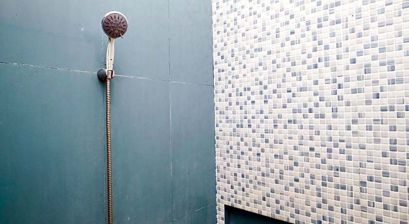 RedDoorz near UMY Yogyakarta 3