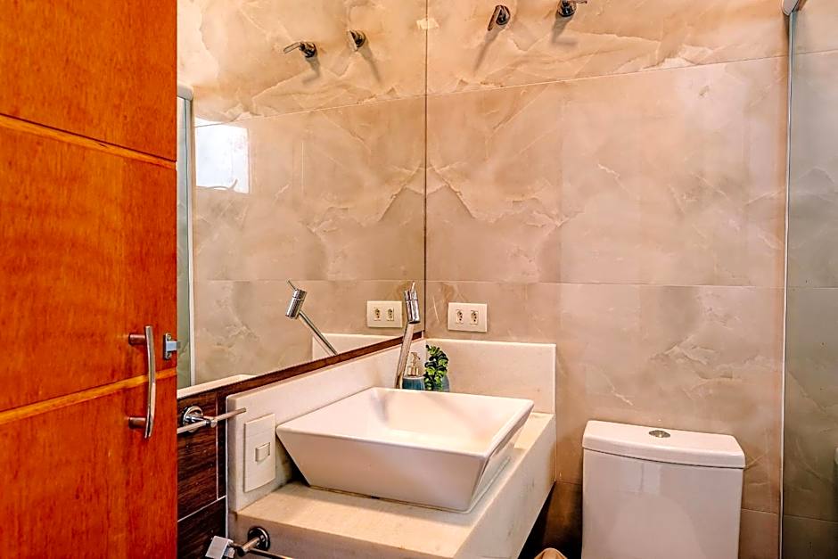 Casa na costeira com vista para o mar