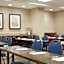 Hampton Inn By Hilton Long Island - Brookhaven