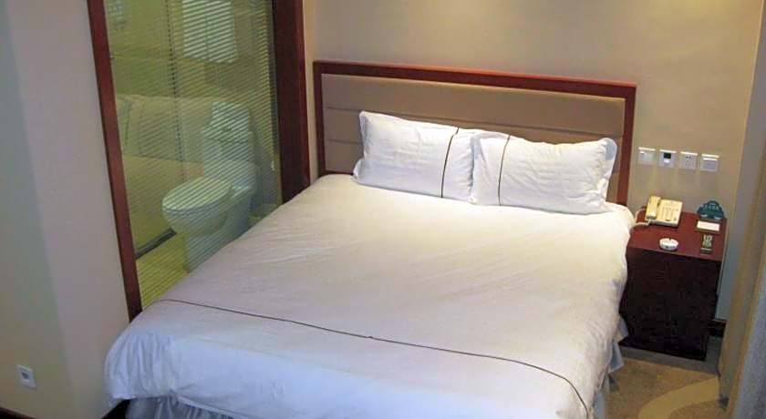 GreenTree Inn Yizhou Fanshi Bus Station Business Hotel