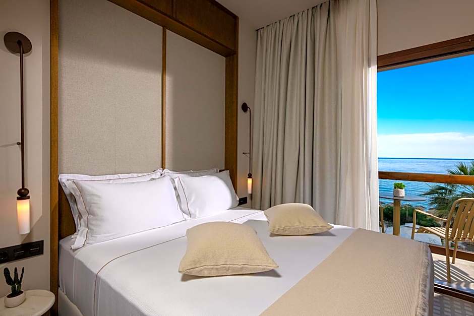 Enavlion Elegance Seaside Luxury