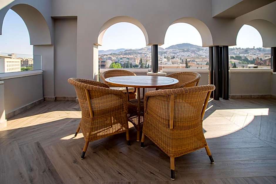 Hotel Granada Center