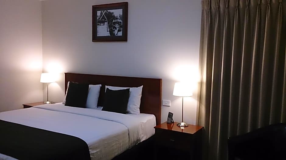 Murray Waters Motor Inn & Apartments