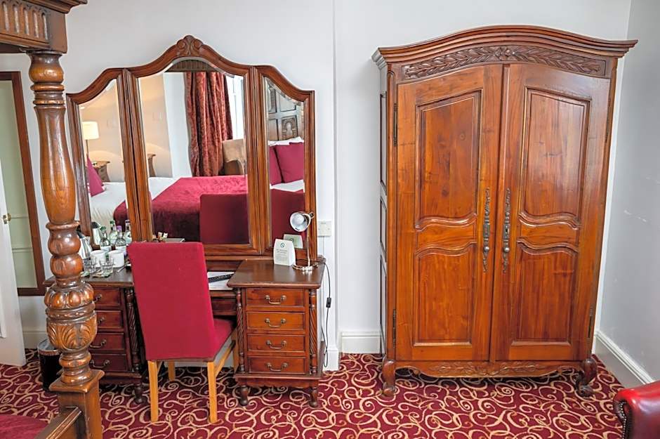 Rising Sun Hotel by Greene King Inns