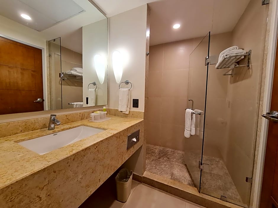 Holiday Inn Express Puerto Vallarta By IHG