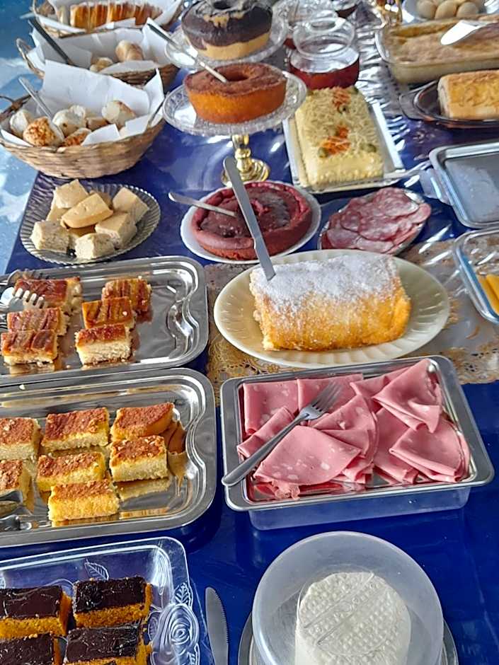 Pousada das Estrelas -Rua principal no centro de Conservatória