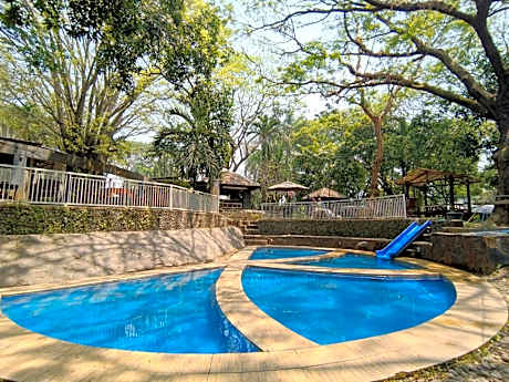Grand Mulia Sakinah Boutique Resort Pandaan