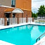 Holiday Inn Express Hotel & Suites Hope Mills-Fayetteville Airport By IHG