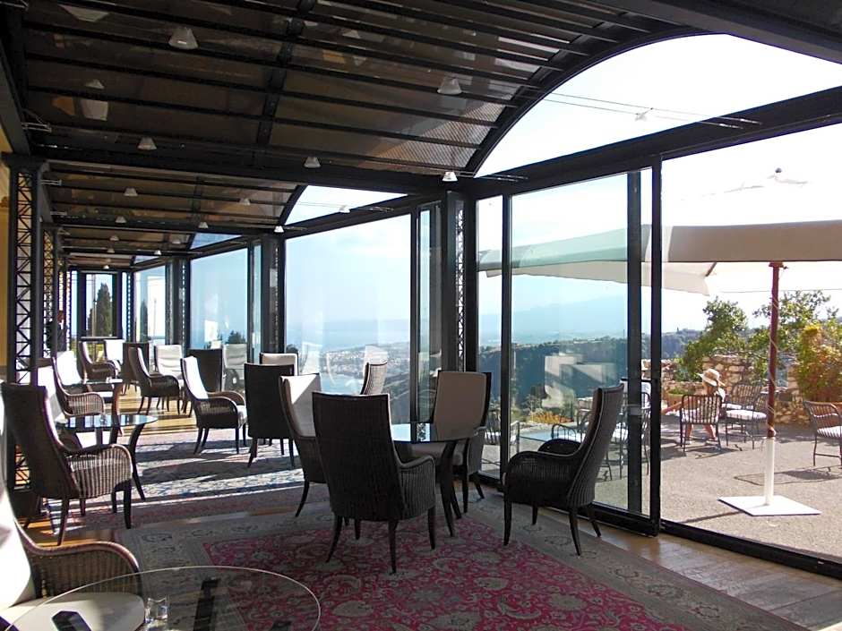 Excelsior Palace Hotel