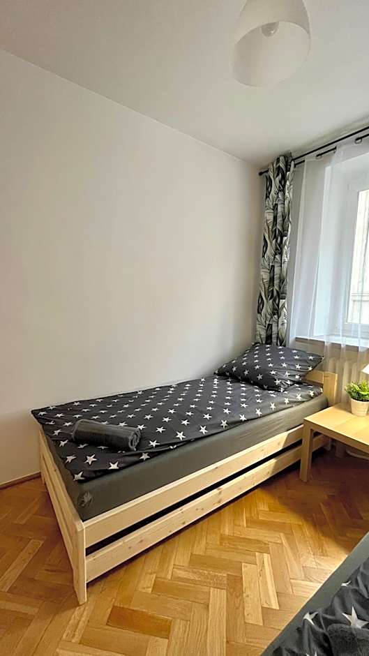 Warszawa Krucza Pokoje