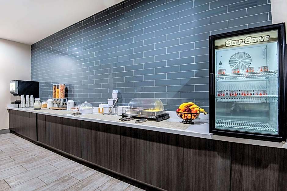 La Quinta Inn & Suites by Wyndham Pampa