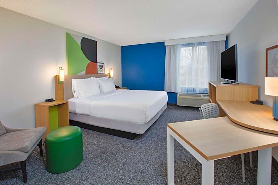 Spark by Hilton Walker Grand Rapids North