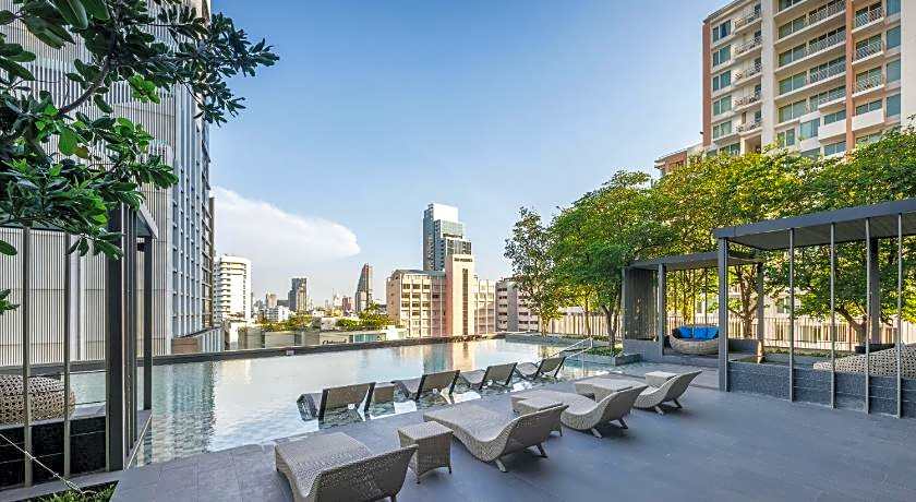Oakwood Suites Bangkok