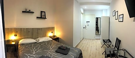 Double Room with Private Bathroom