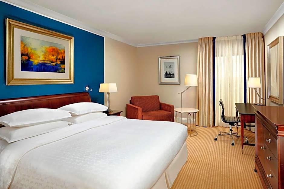 Sheraton Skyline Hotel London Heathrow