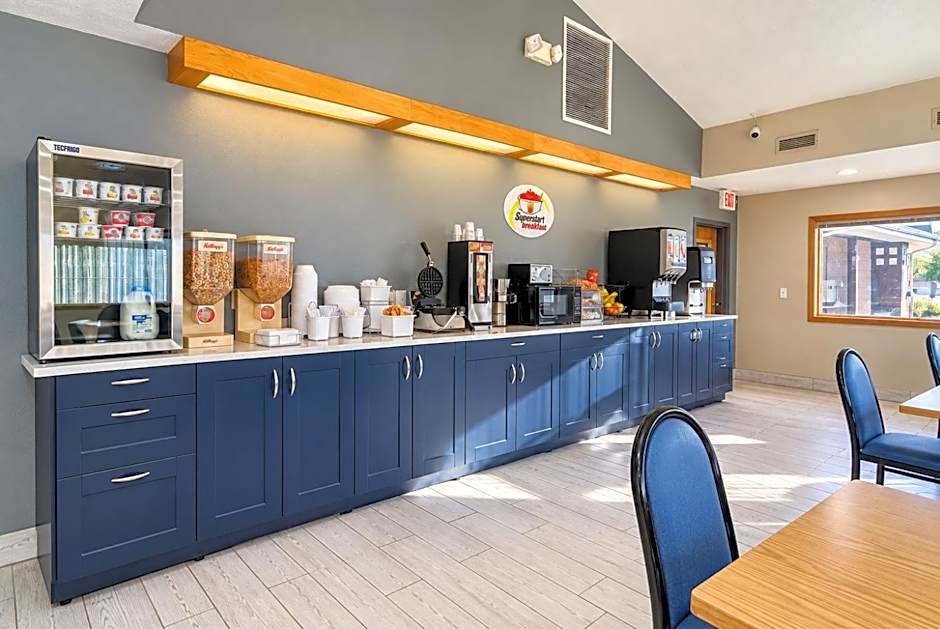Super 8 by Wyndham Hot Springs