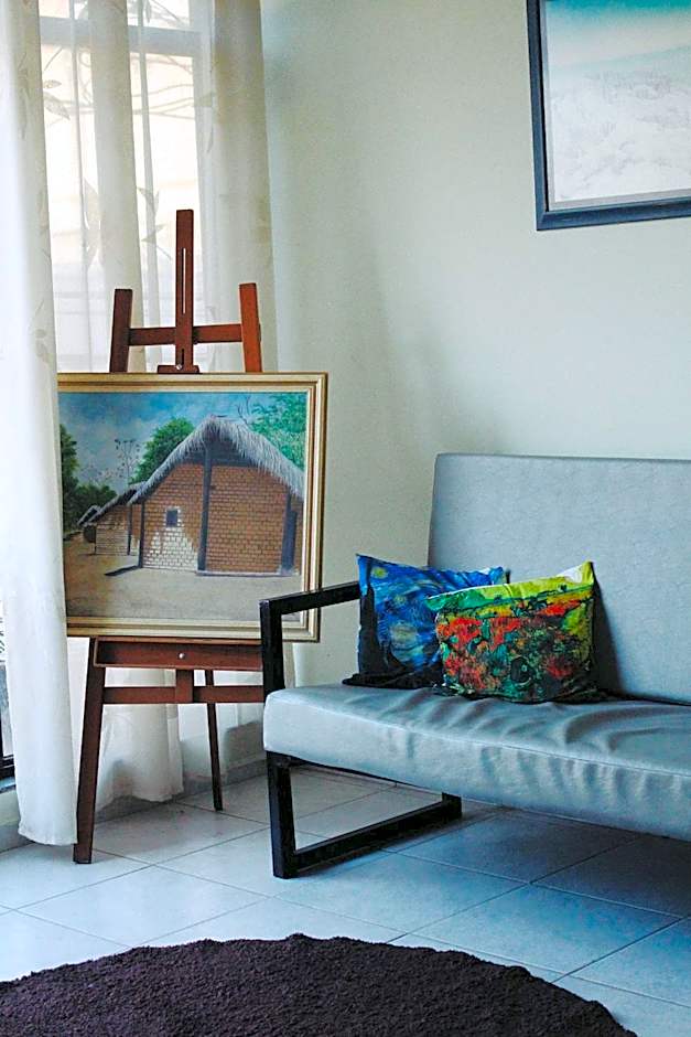 Paradise Hostel e Flats