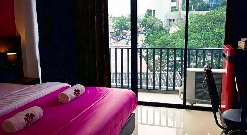 Chada Veranda Hotel