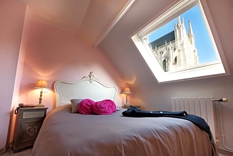 Double Room with Cathedral View