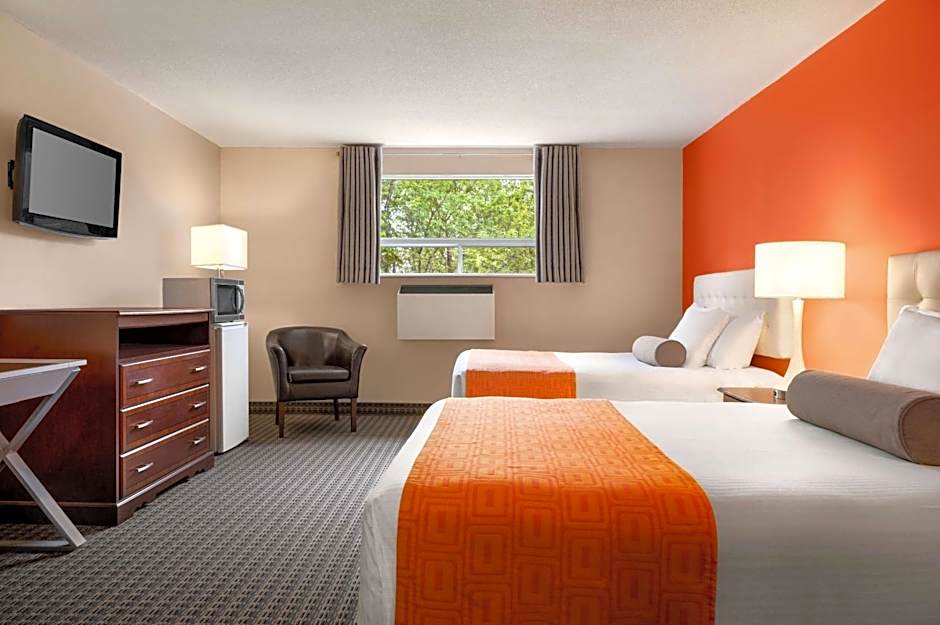 Howard Johnson by Wyndham Gravenhurst