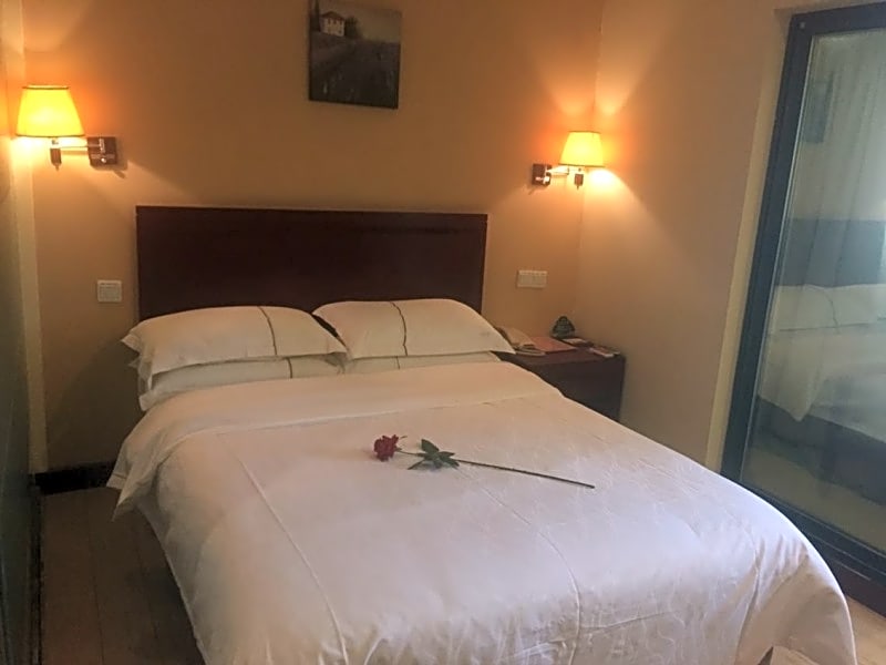 GreenTree Inn Suzhou Suburb - Mudu Town Ancient Street Express Hotel