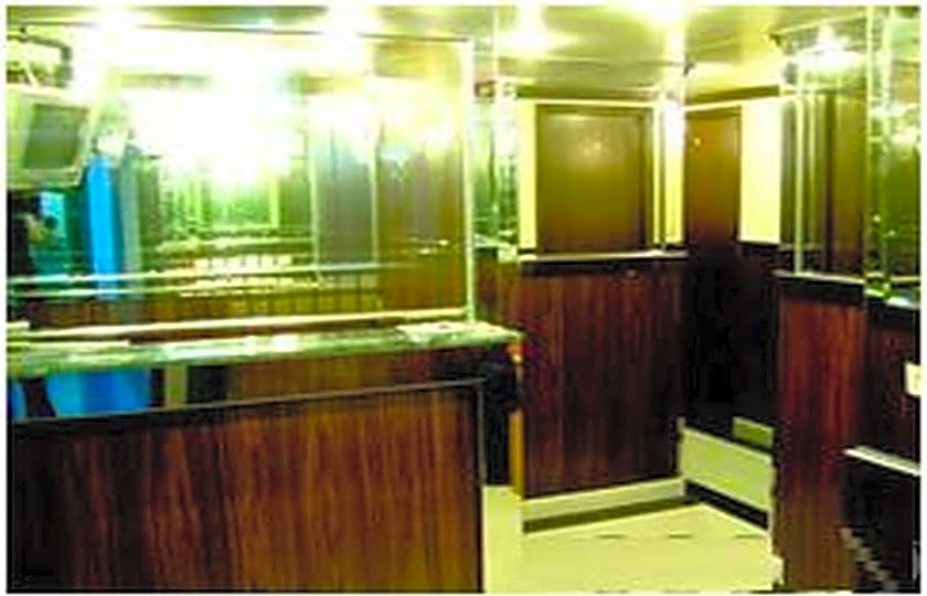 Hong Kong Star Hostel