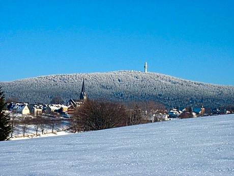 Gasthof Deutscher Adler und Hotel Puchtler