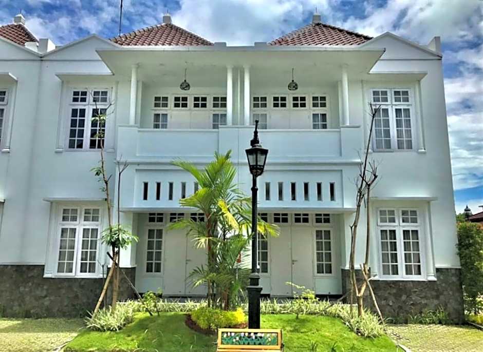 AZHIMA Resort and Convention