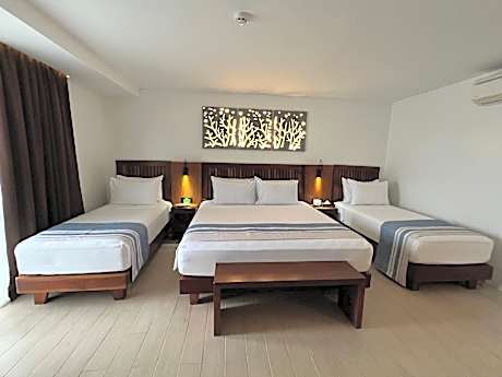 Deluxe Double Room with Sea View