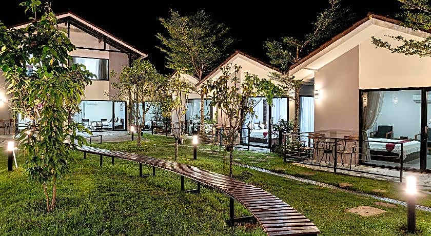 Sandy Clay Bungalows