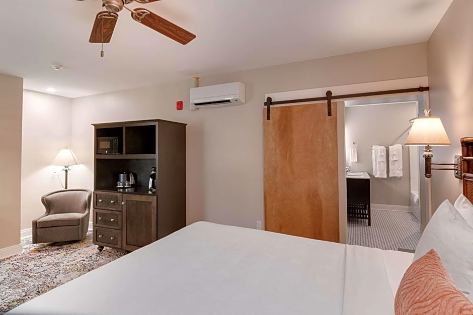 The Port Inn and Cottages, Ascend Hotel Collection