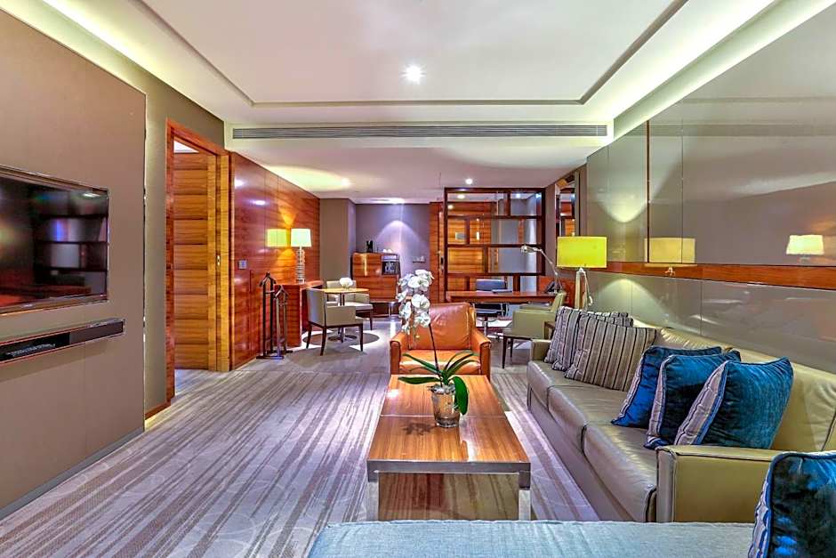 Photo 1 of 9 of Executive 1 King Bed Suite