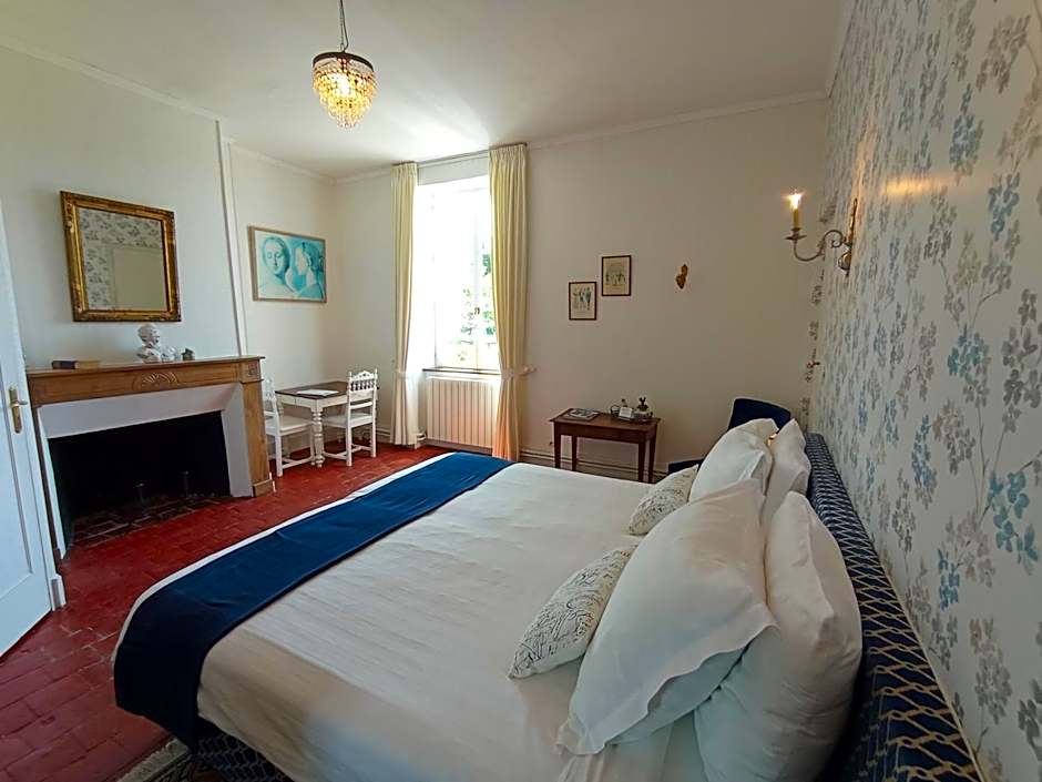 Photo 1 of 31 of Double Room with Private Bathroom