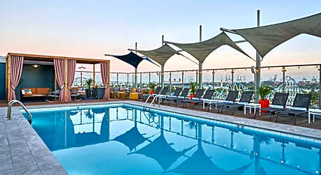 Hyatt Centric The Pike Long Beach