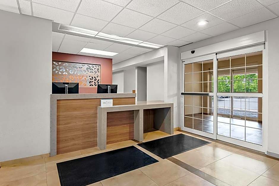 Candlewood Suites Hazleton By IHG