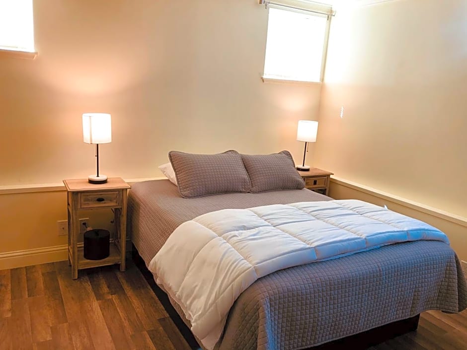 Pacific Grove Inn